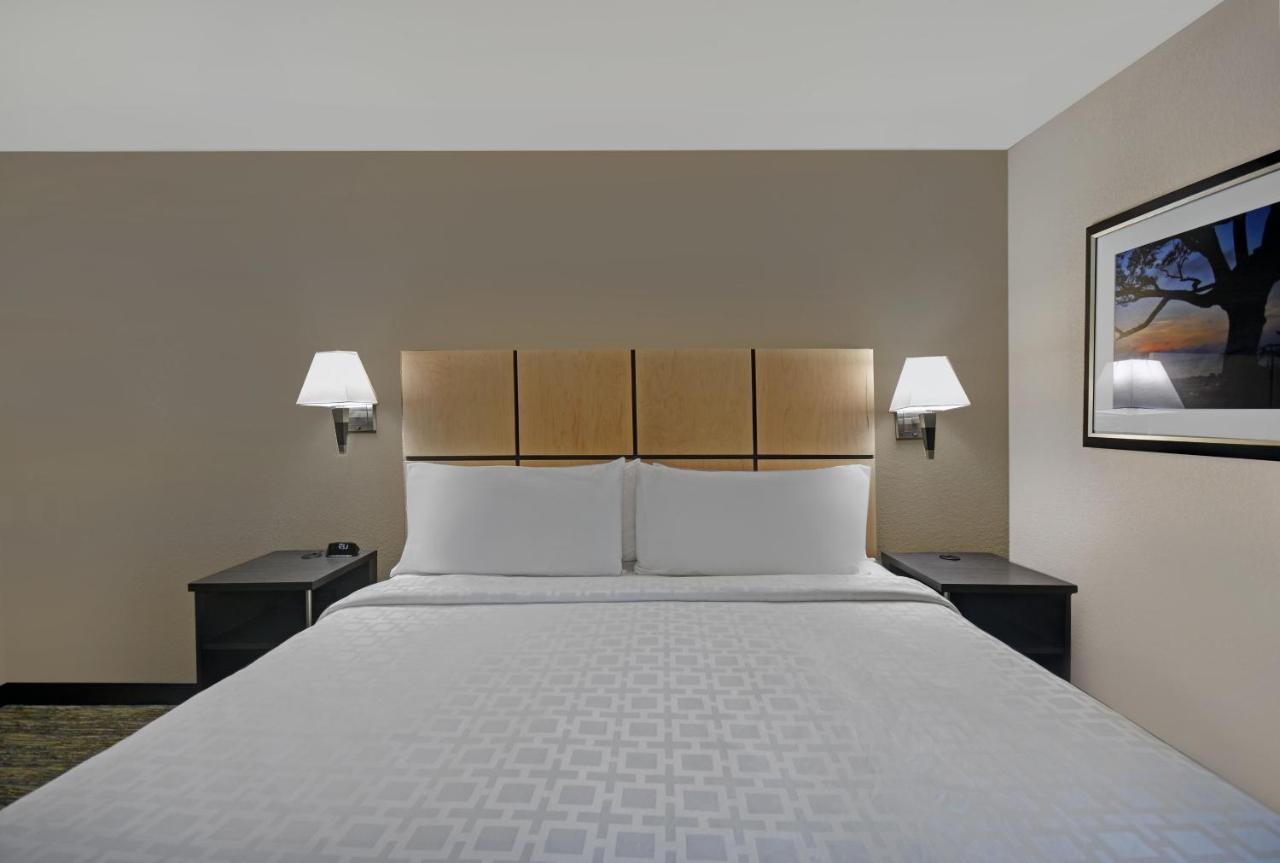 Candlewood Suites Sumter By Ihg Exteriör bild